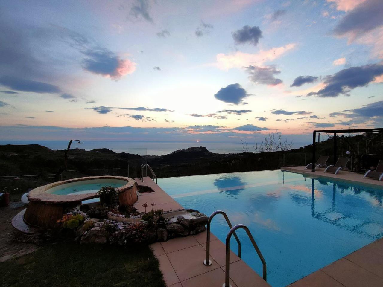 Il Podere Dell'Angelo Old Country House بلفيديري ماريتّيمو المظهر الخارجي الصورة